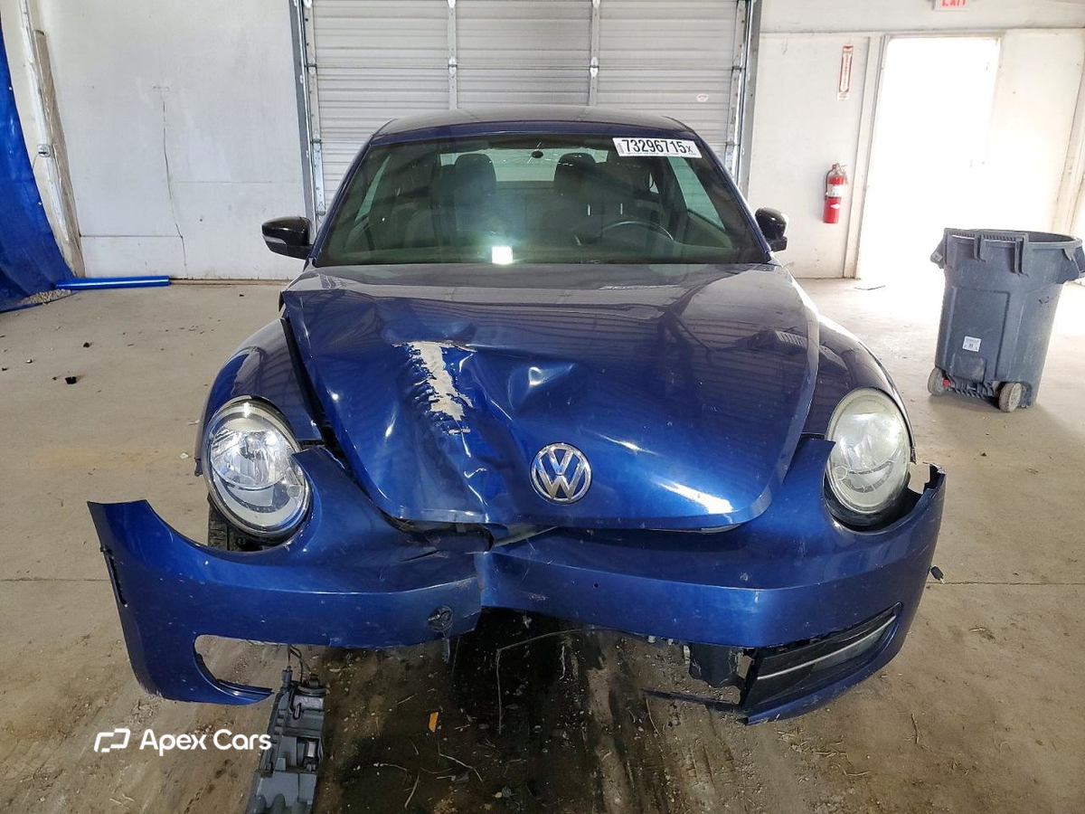 Volkswagen Beetle 2012