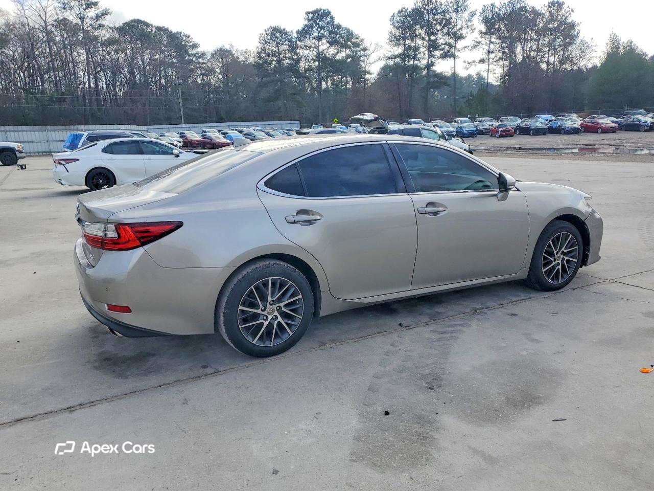 Lexus ES 2016