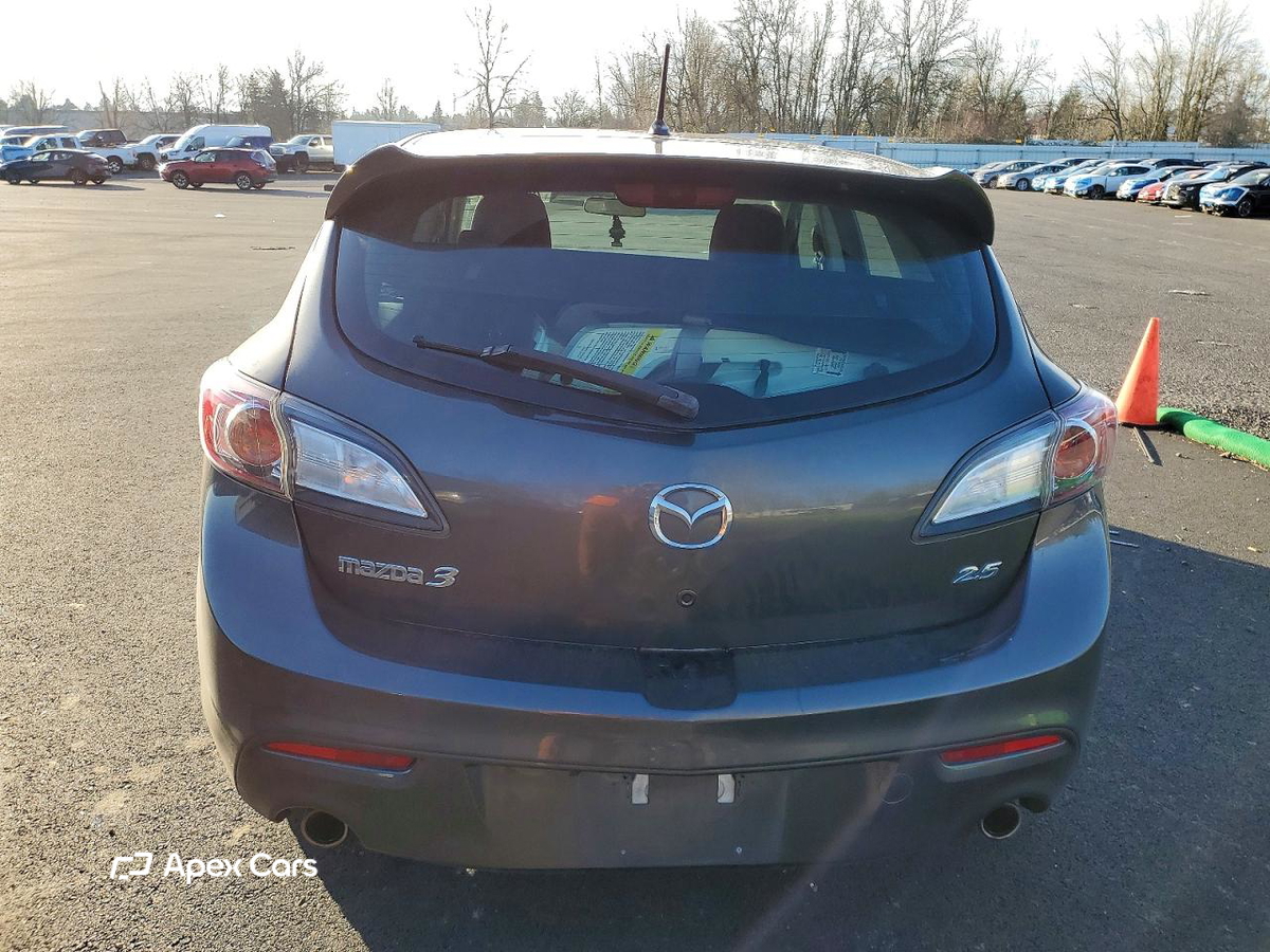Mazda 3 2012