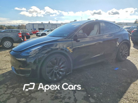 Tesla Model Y 2022 - Image 1 of 13