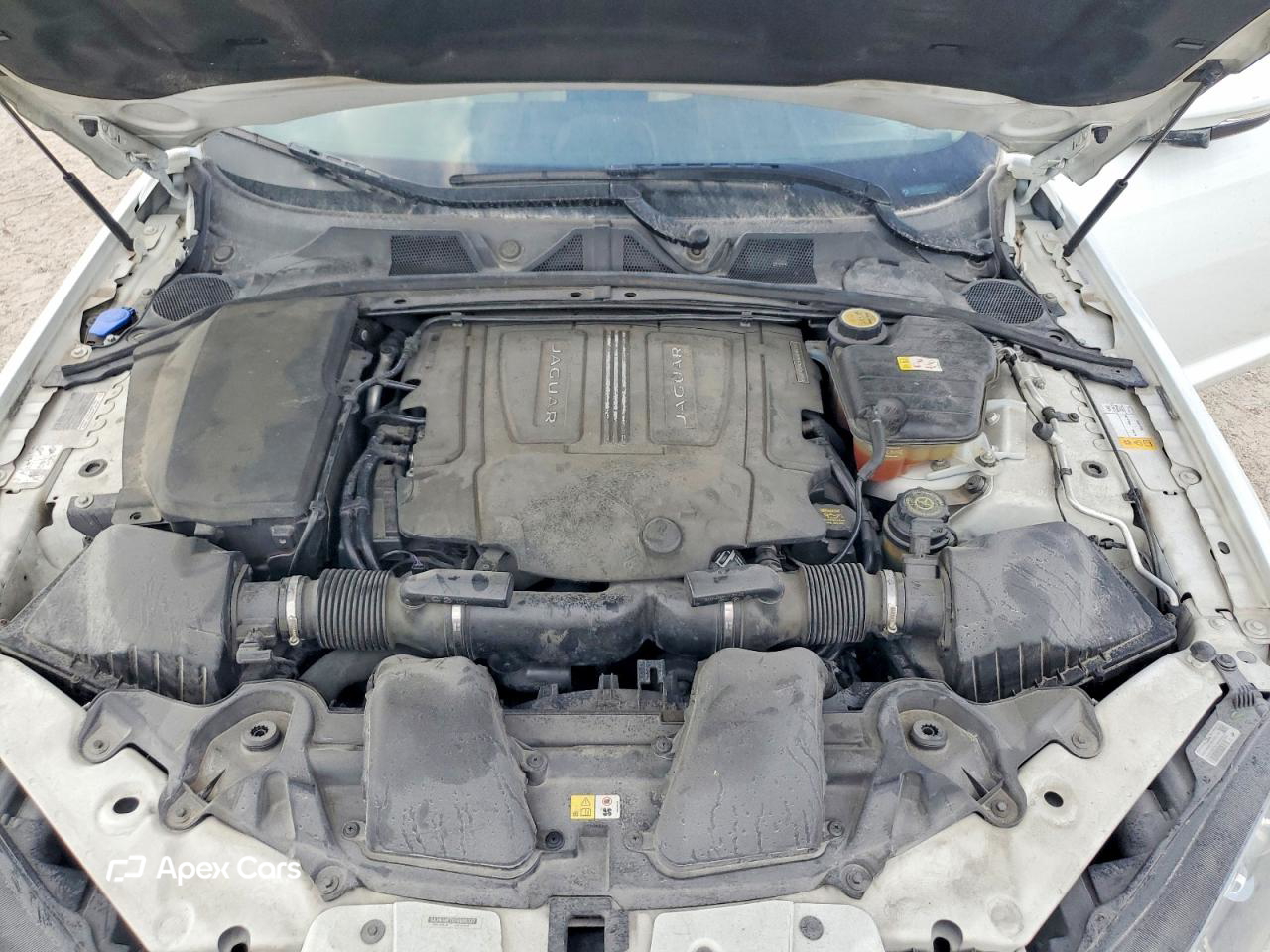 Jaguar XF 2015
