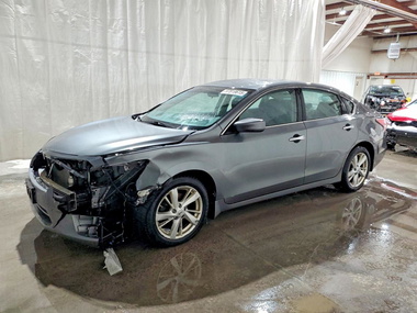 Nissan Altima 2015 - Image 1 of 13