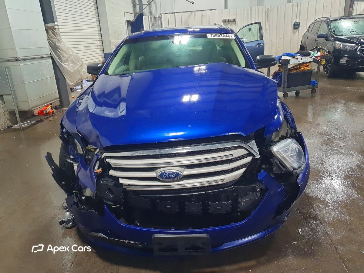 Ford Taurus 2015