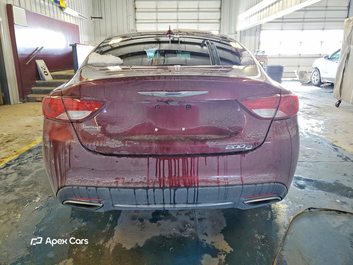 Chrysler 200 2015