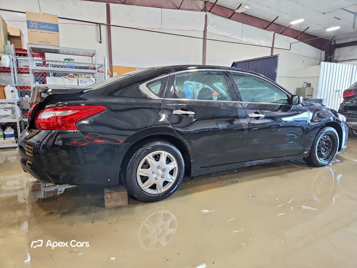 Nissan Altima 2018