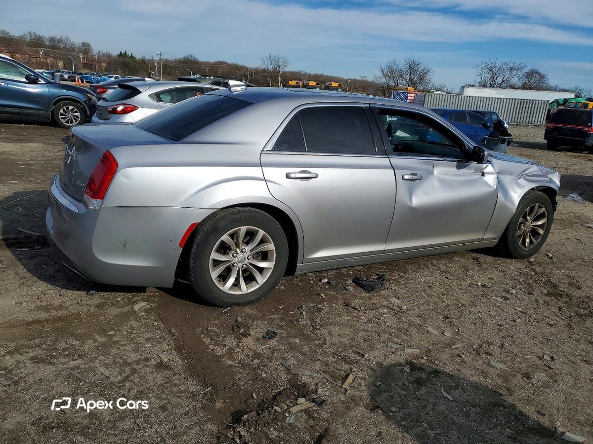 Chrysler 300 2016
