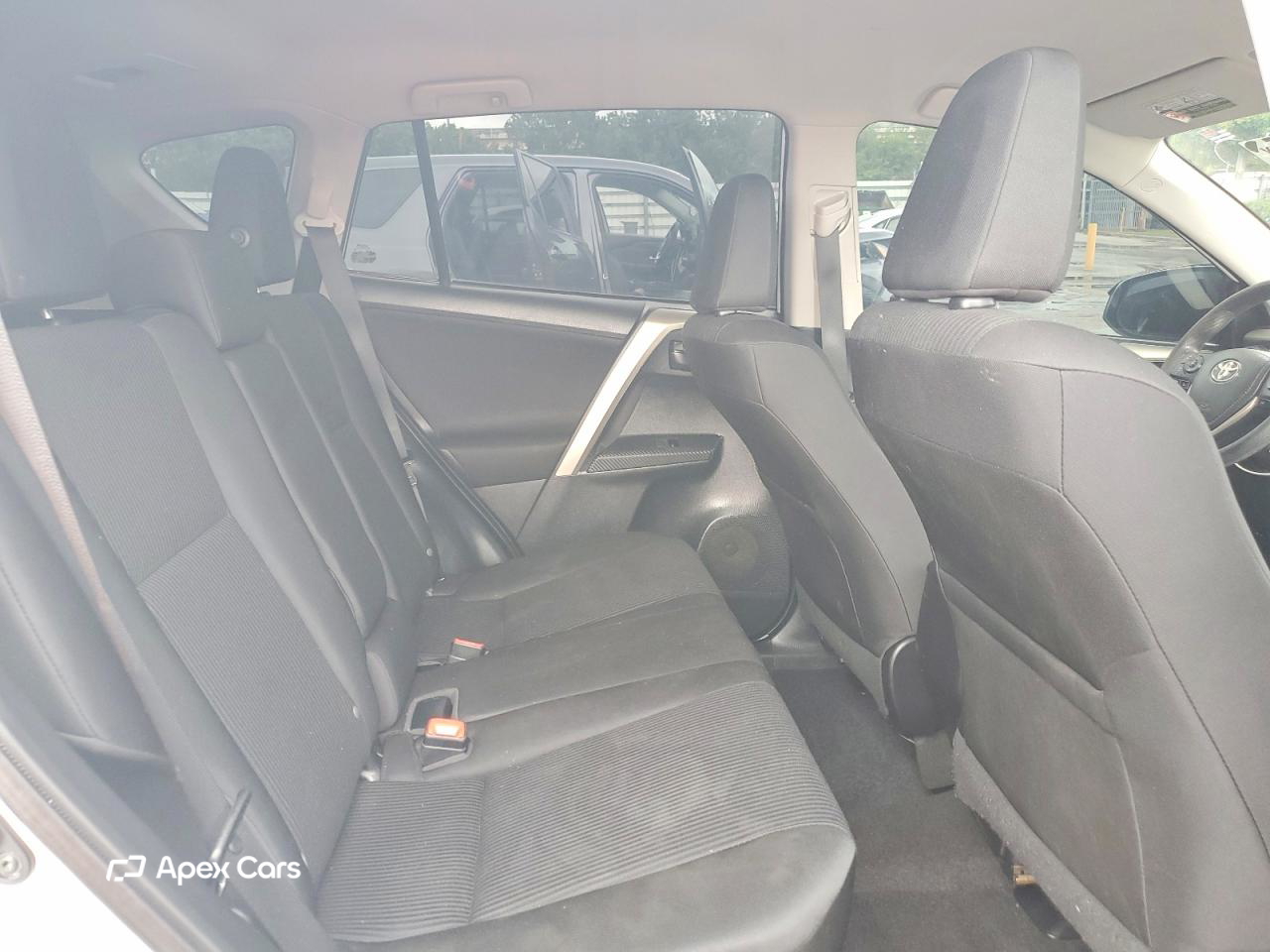 Toyota RAV 4 2015