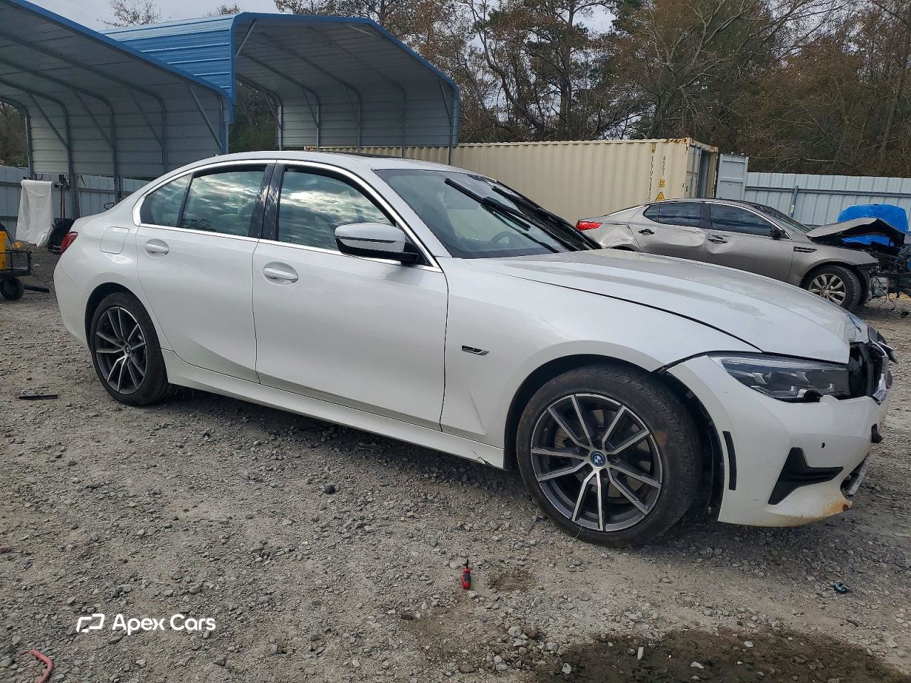 BMW Series 3 2022