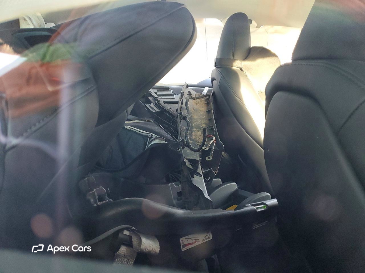 Tesla Model 3 2025