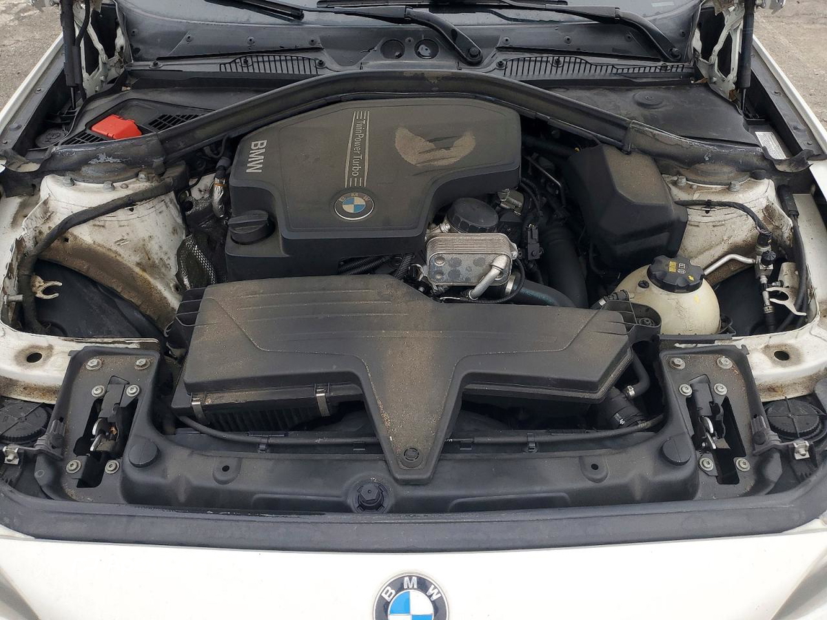 BMW Series 2 2015