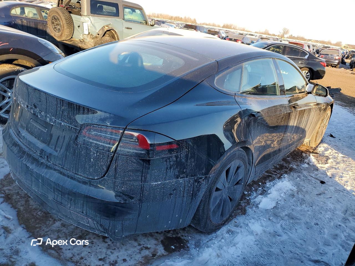 Tesla Model S 2025