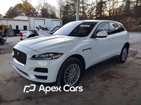 Jaguar F-Pace 2017 - Image 1 of 12