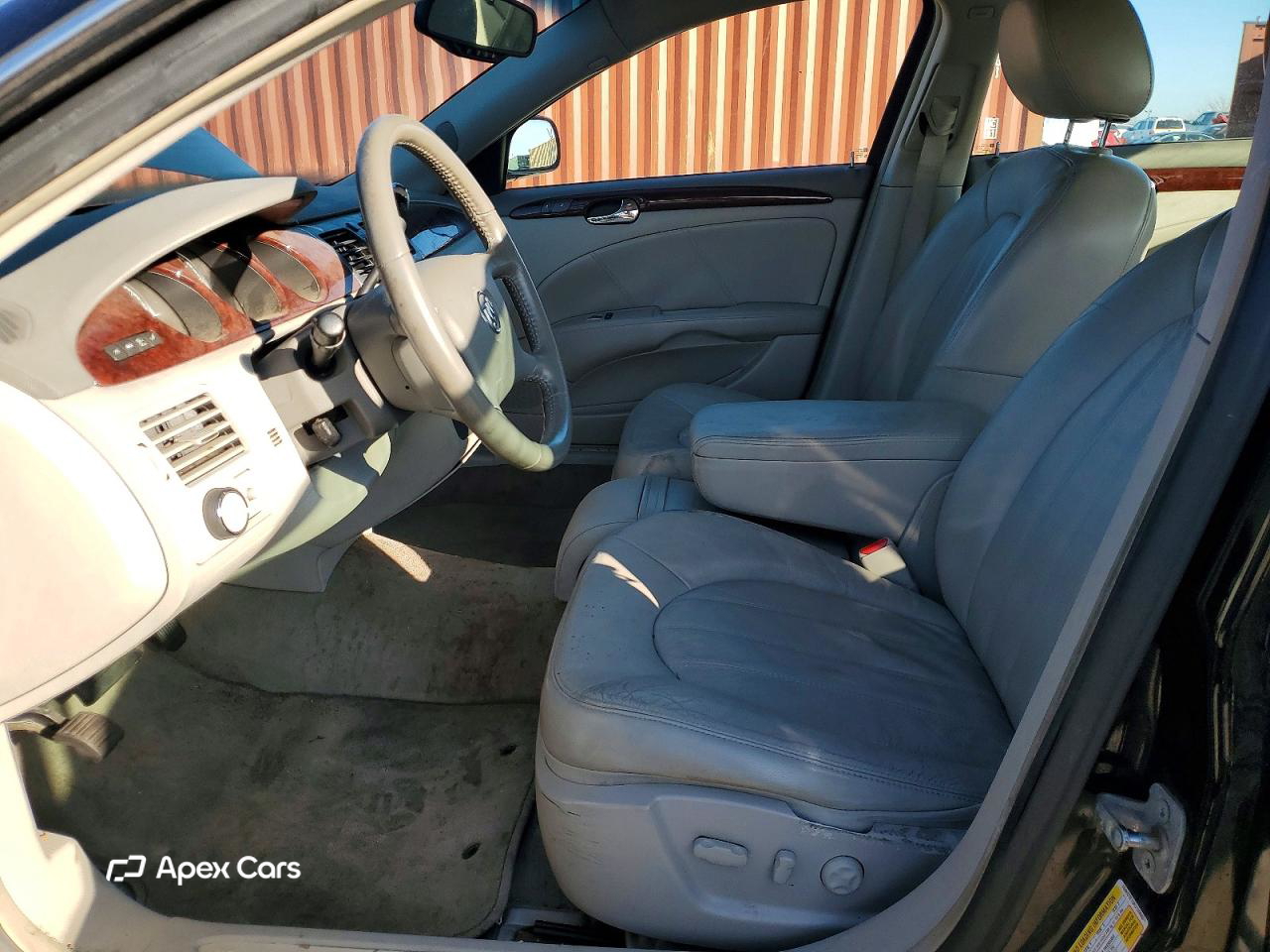 Buick Lucerne 2010