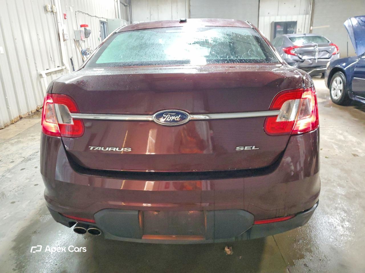 Ford Taurus 2012