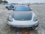 Porsche Panamera 2023