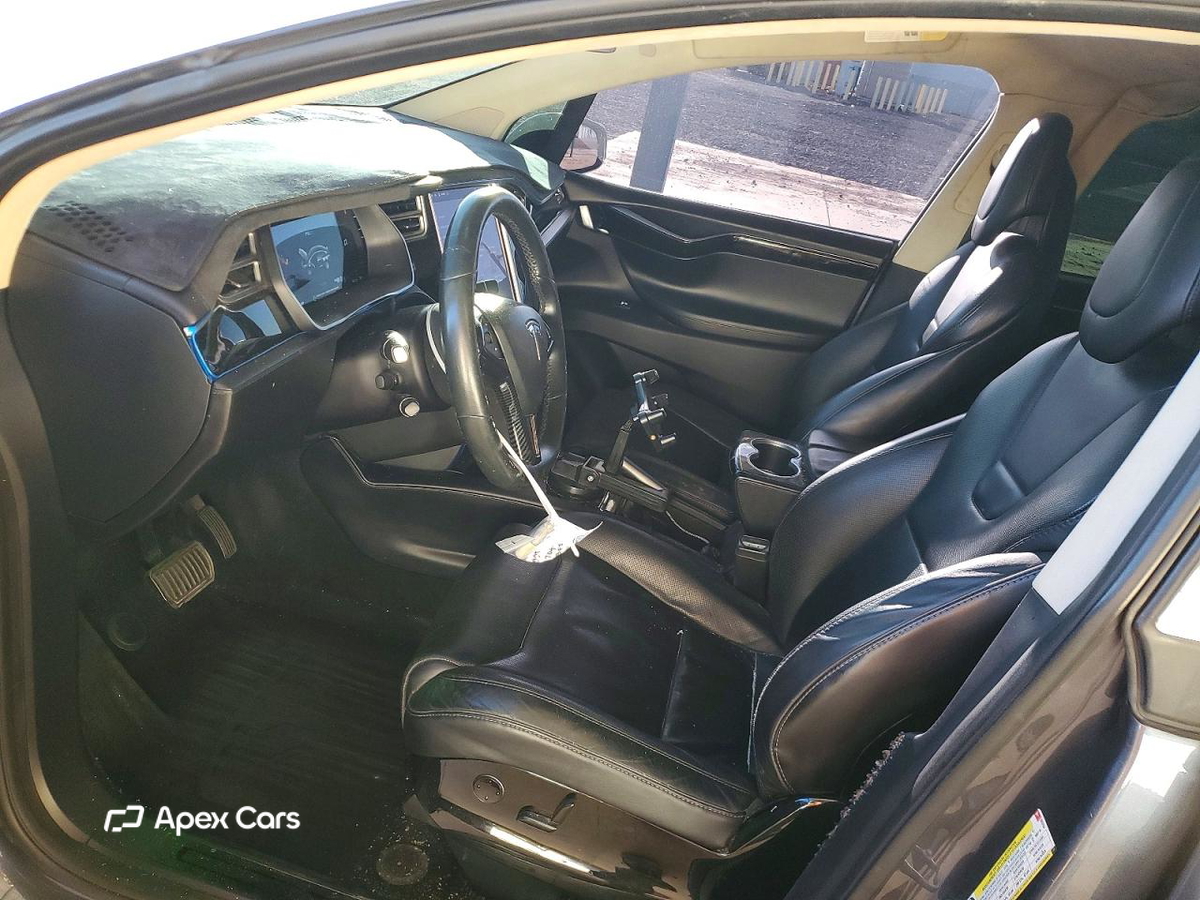 Tesla Model X 2016