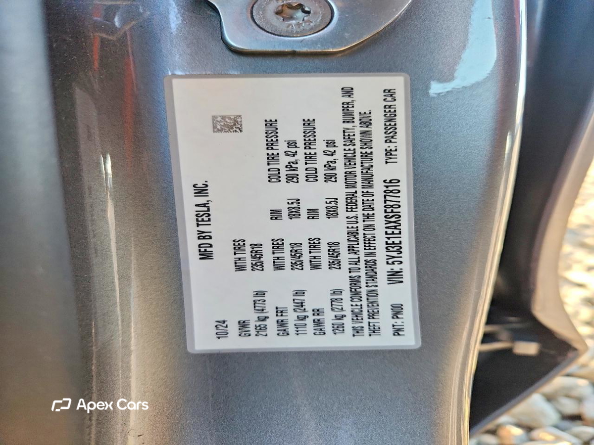 Tesla Model 3 2025