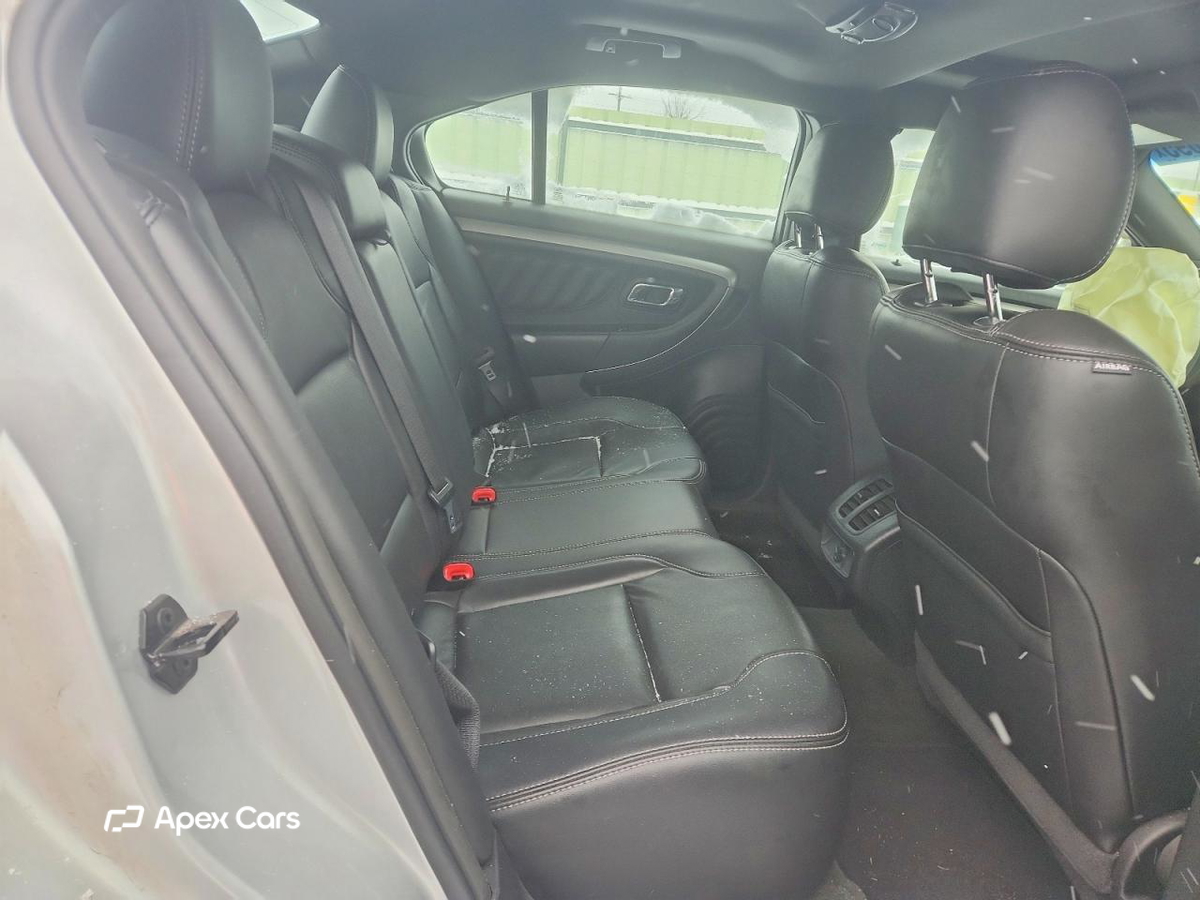 Ford Taurus 2013