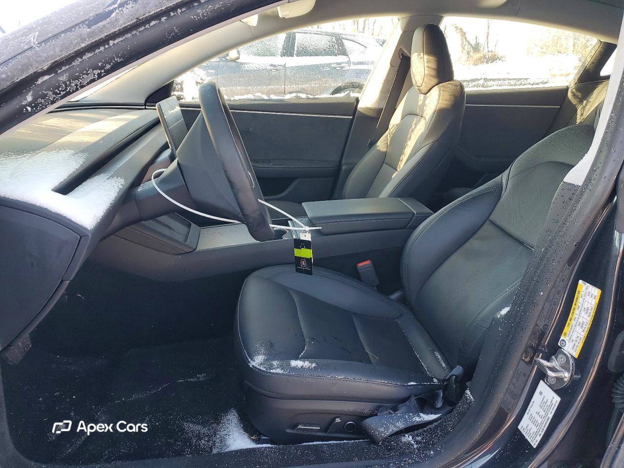 Tesla Model 3 2024