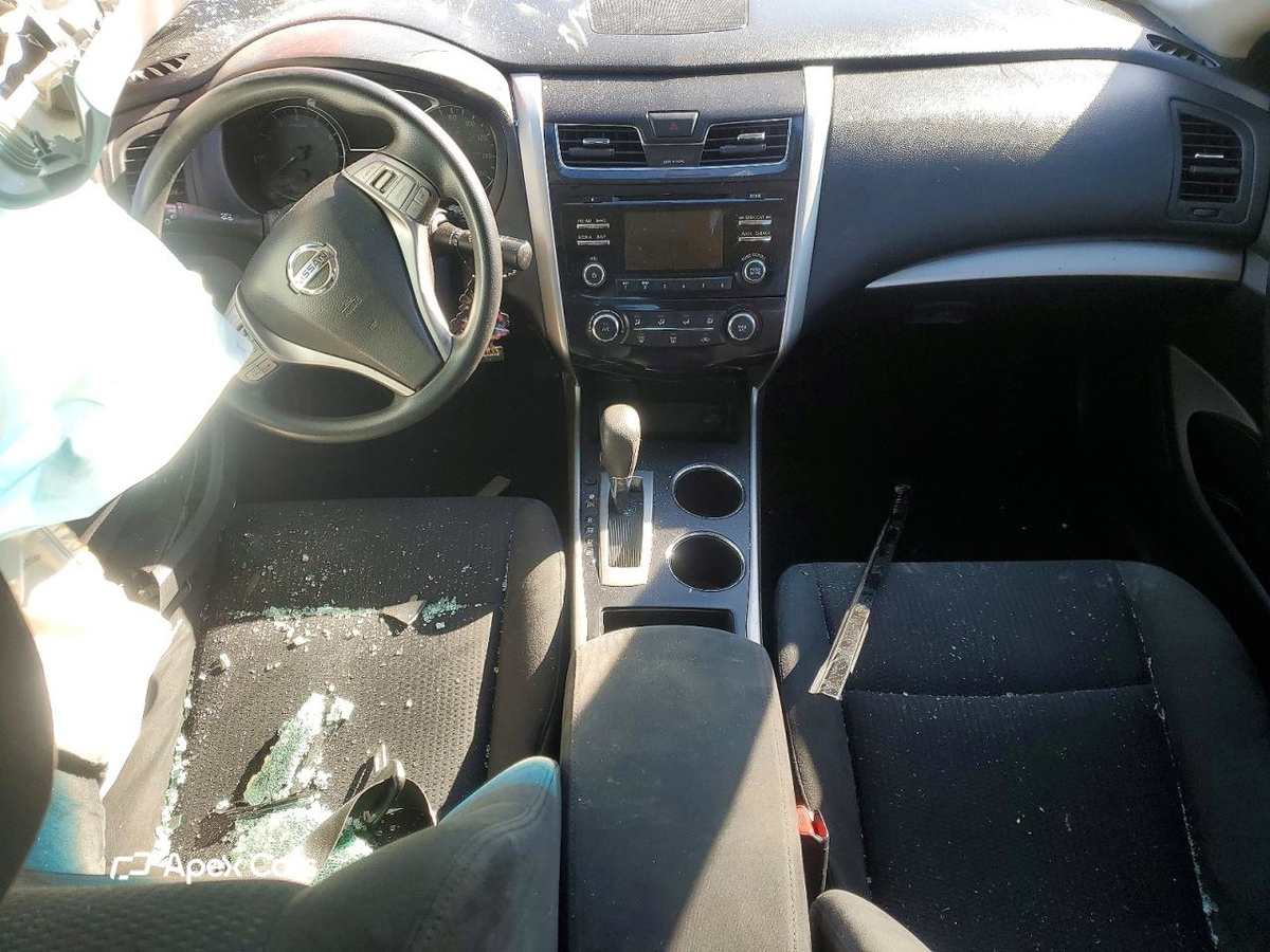 Nissan Altima 2015