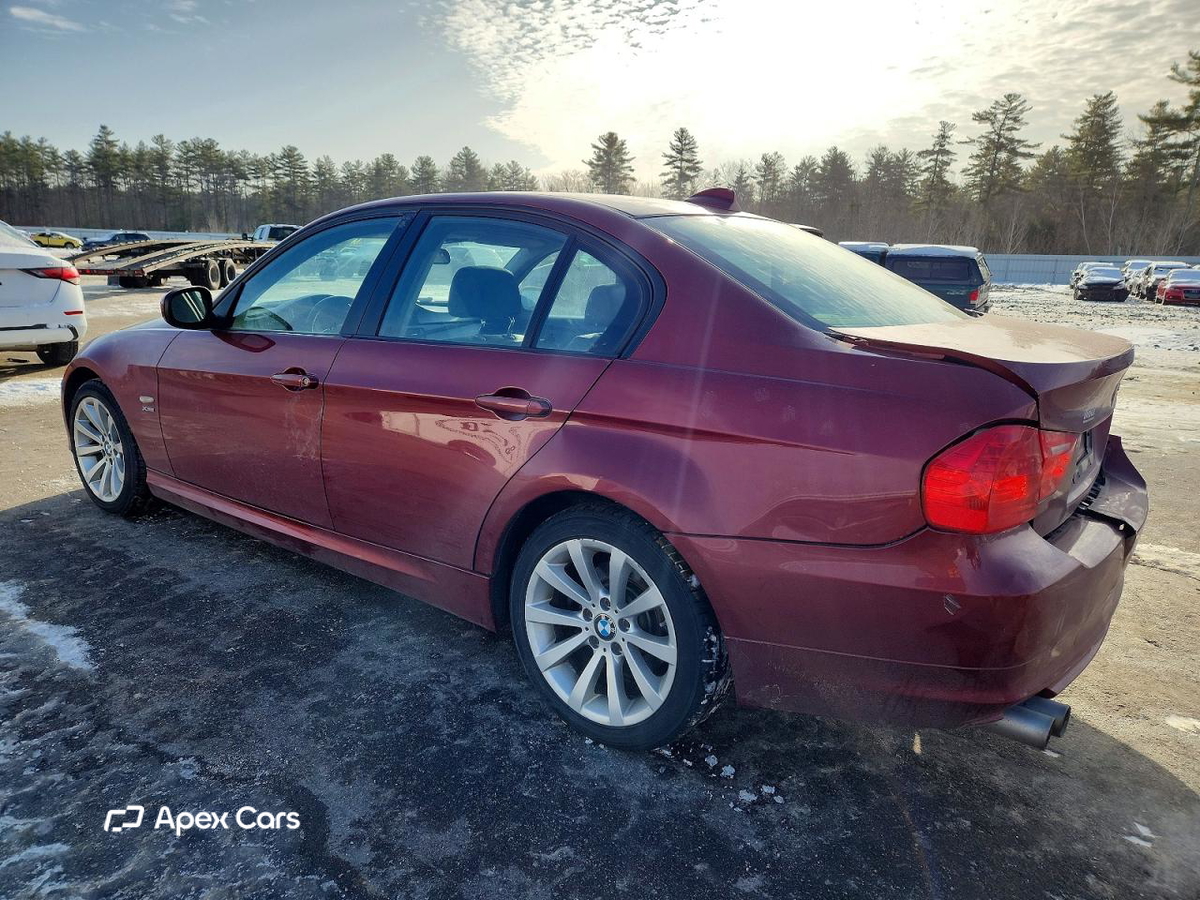 BMW Series 3 2011