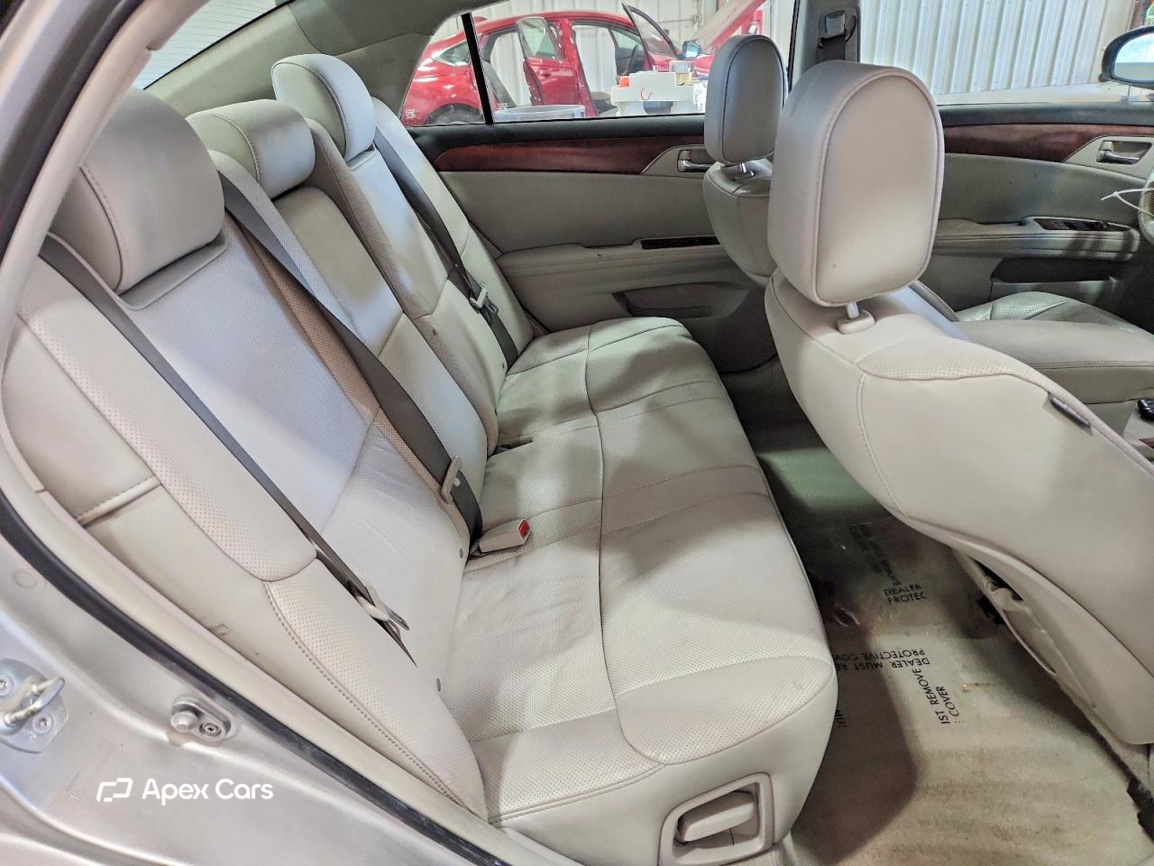Toyota Avalon 2011
