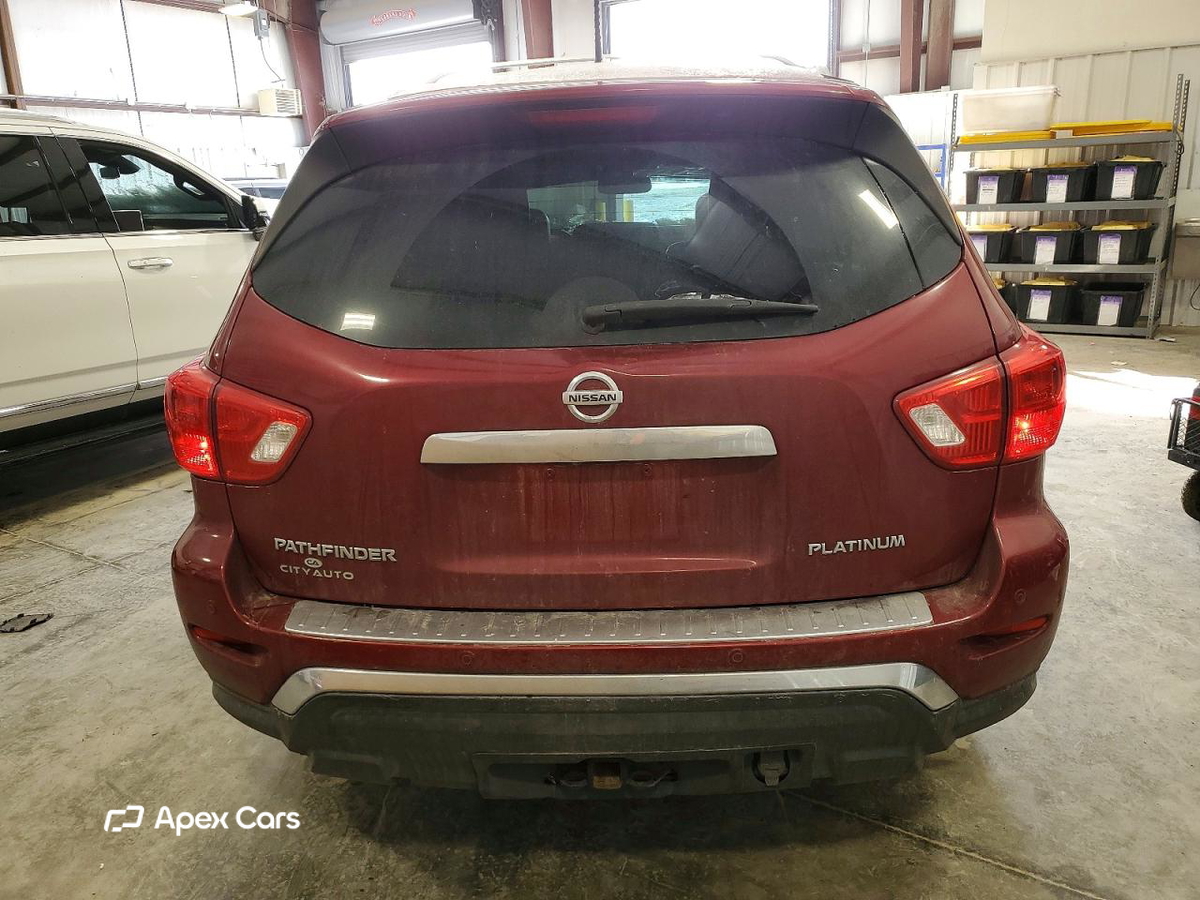 Nissan Pathfinder 2018