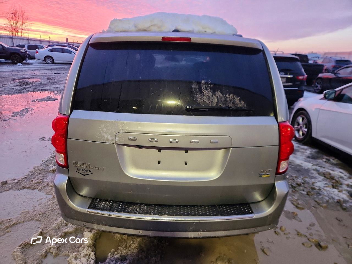 Dodge Caravan 2016