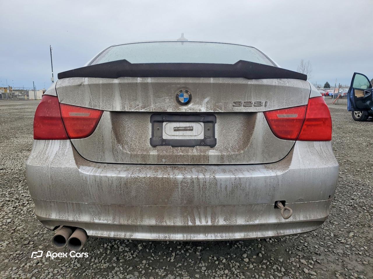 BMW Series 3 2011