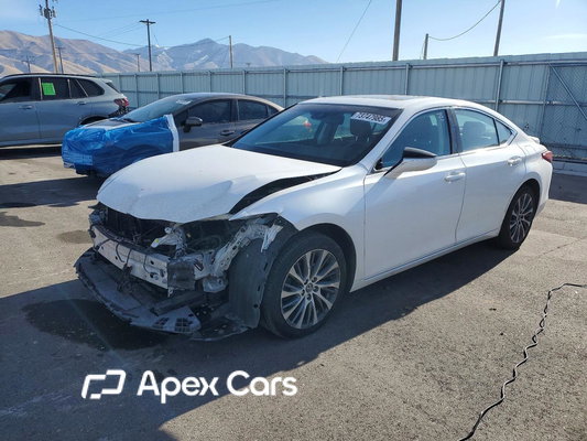 Lexus ES 2021 - Image 1 of 14