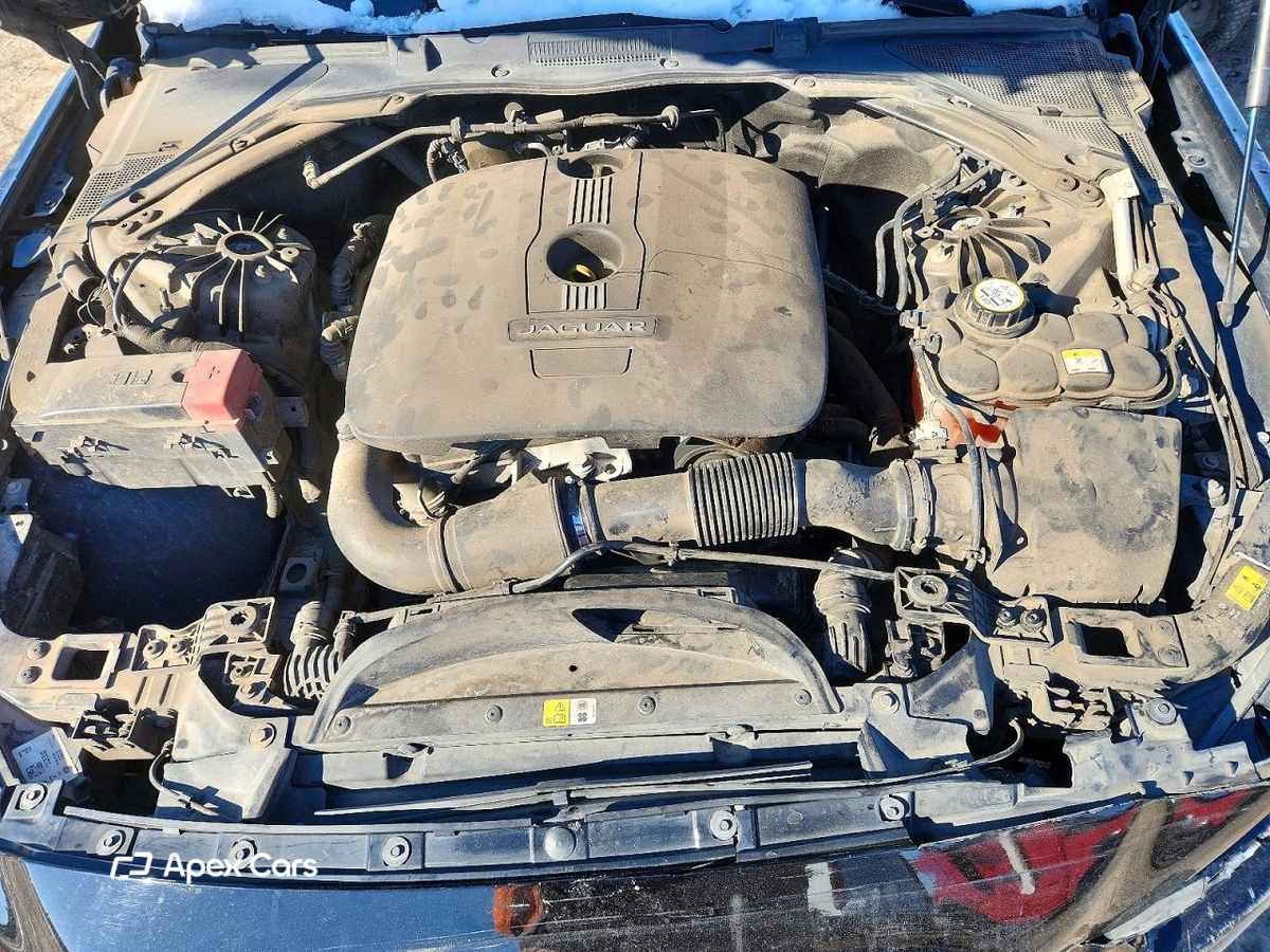 Jaguar XE 2017