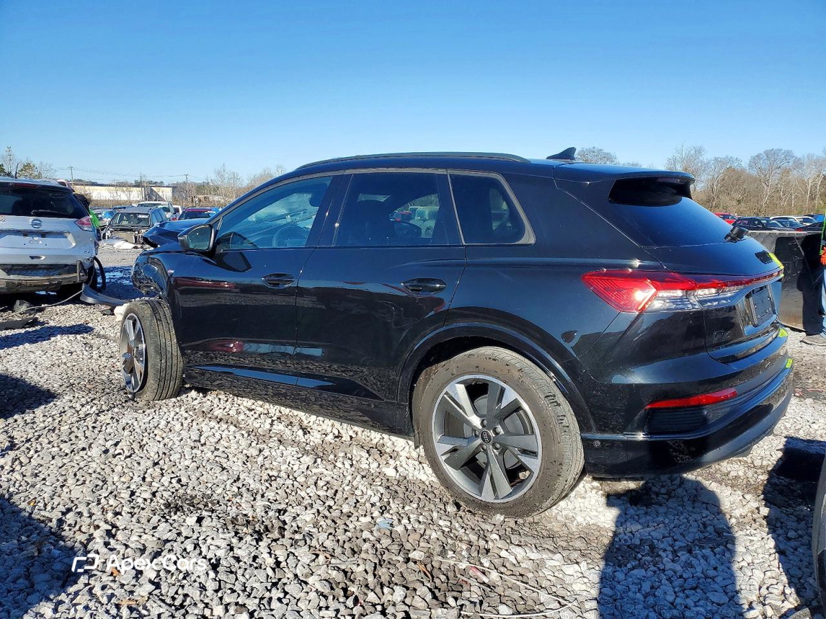 Audi Q4 e-tron 2024