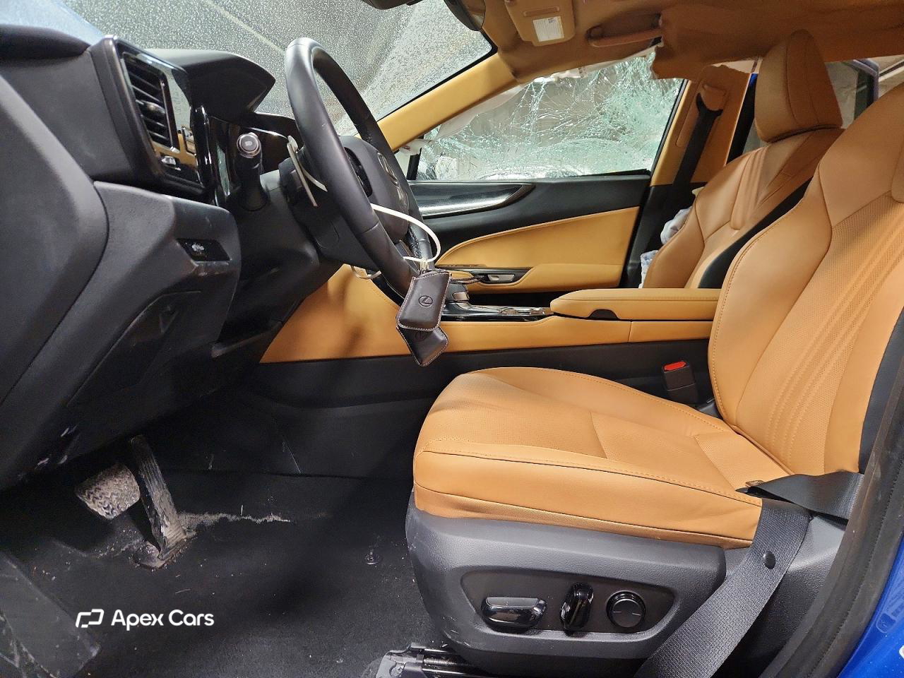Lexus NX 2025