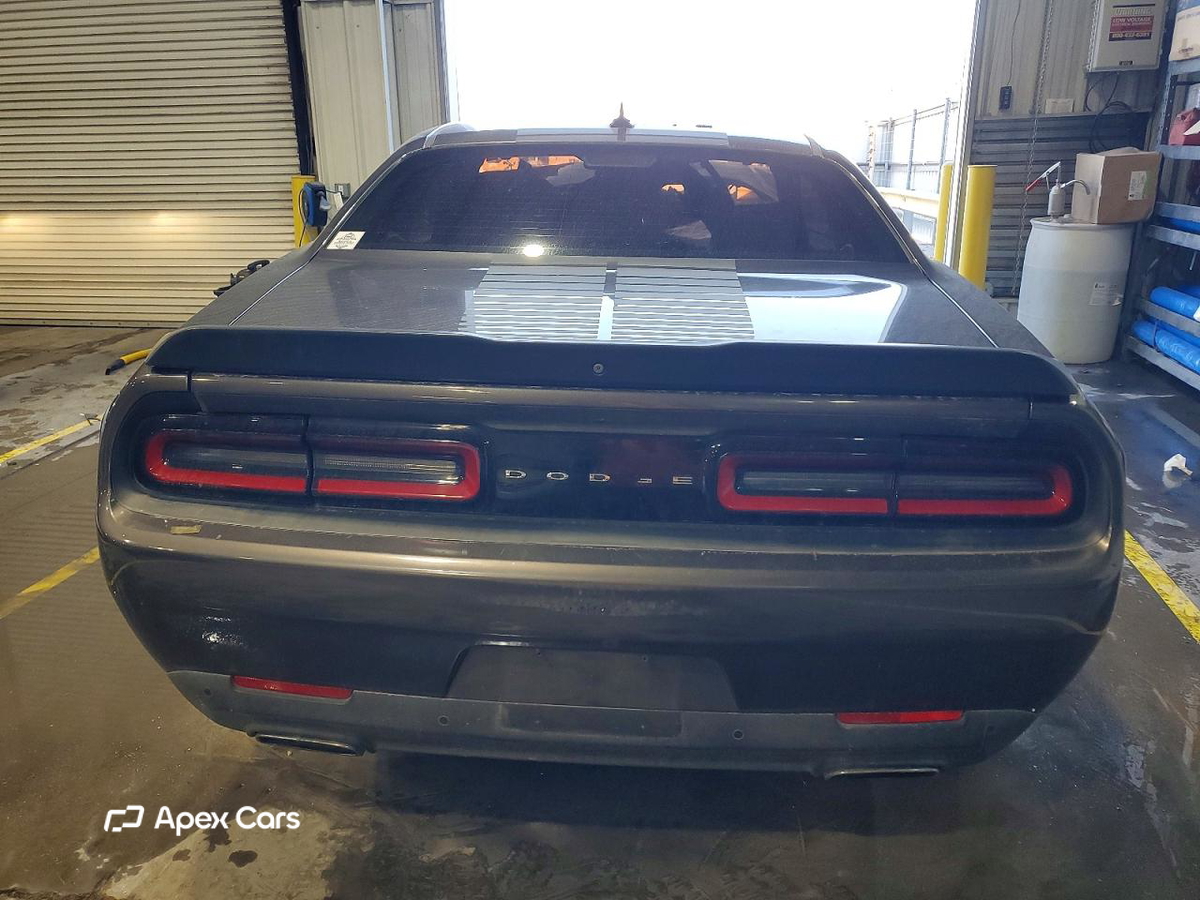 Dodge Challenger 2017