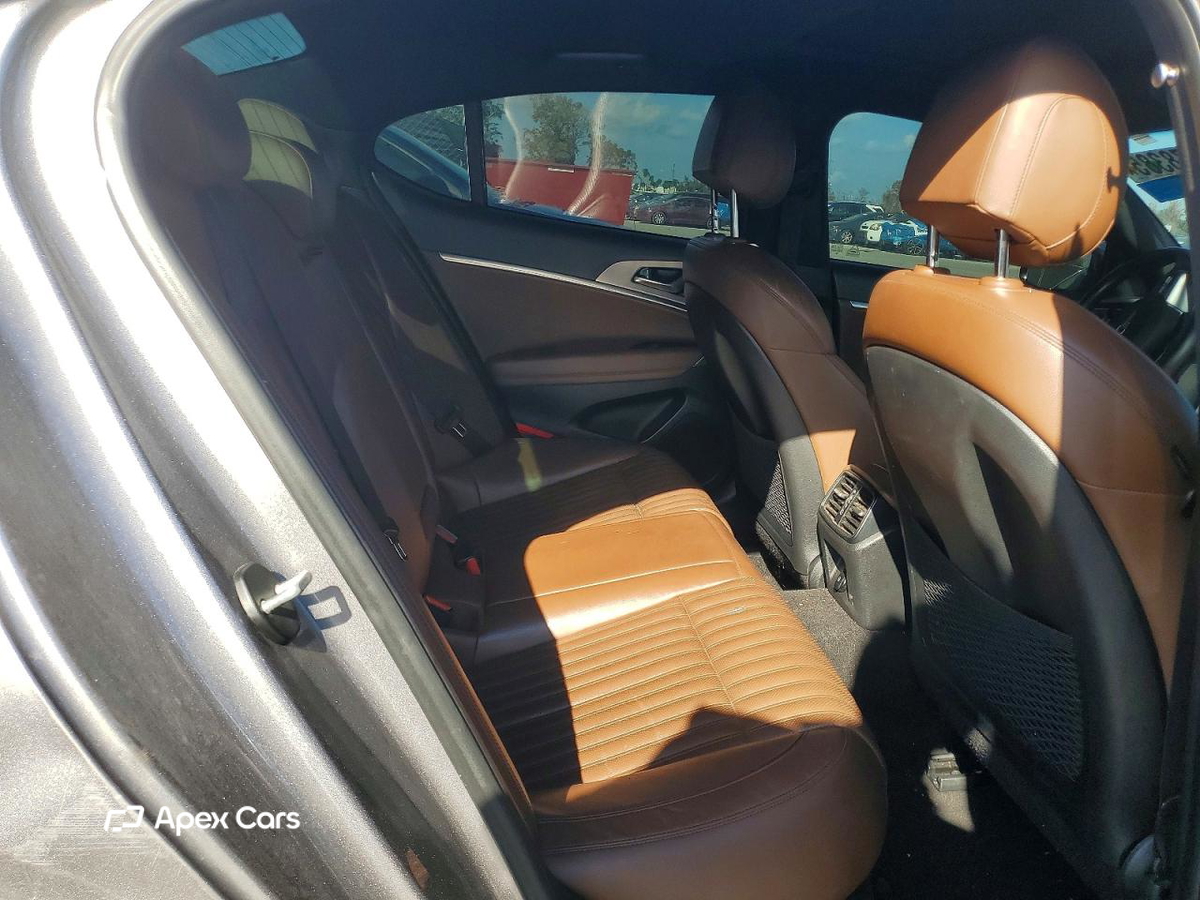 Genesis G70 2020