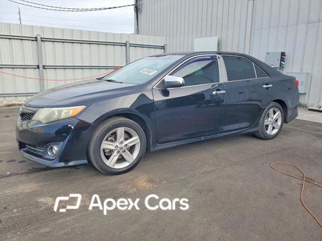 Toyota Camry 2014 - Zdjęcie 1 z 12
