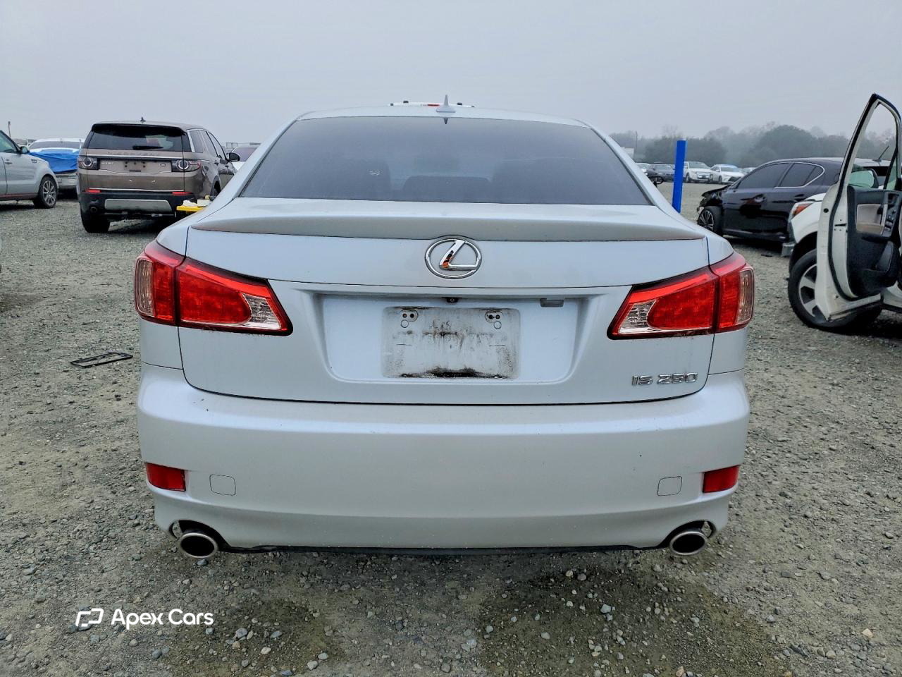 Lexus IS 2011