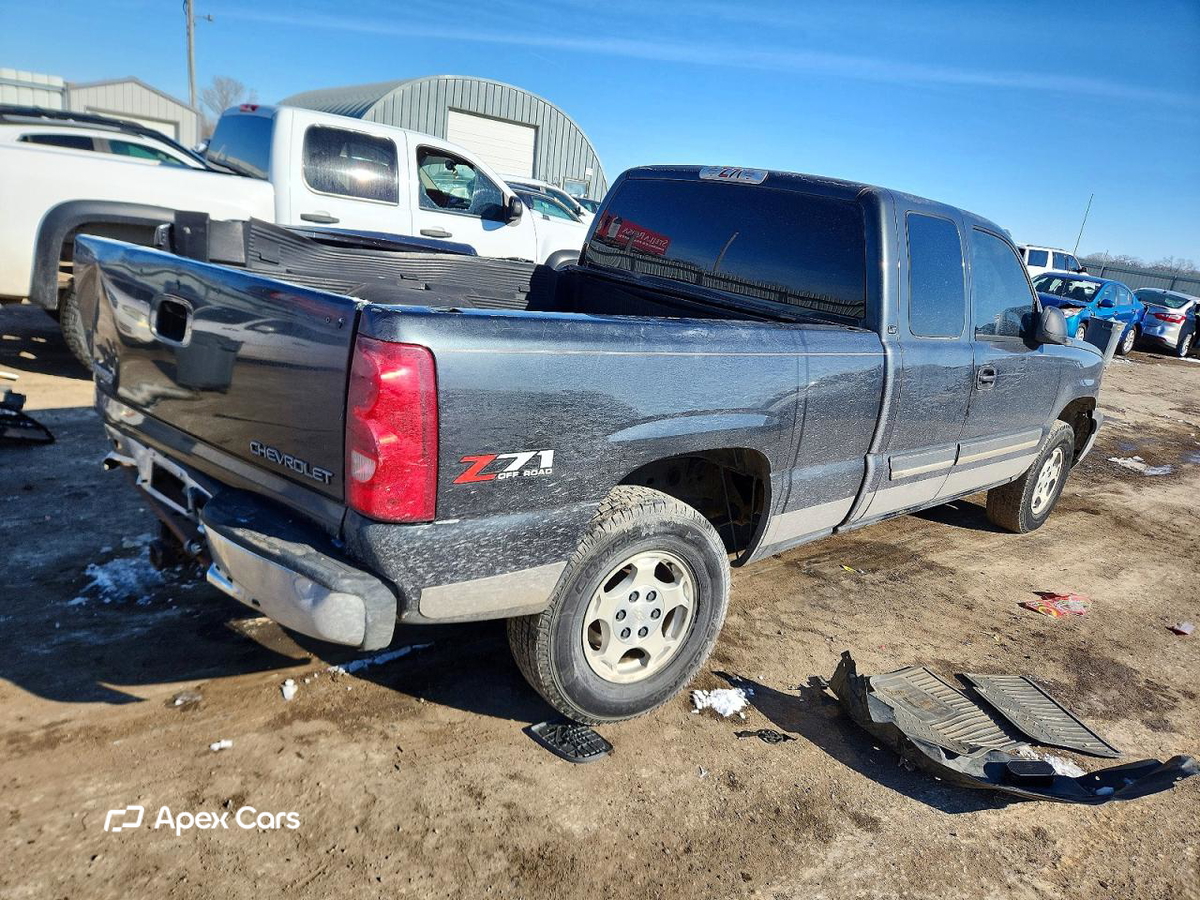 Chevrolet Silverado 2003