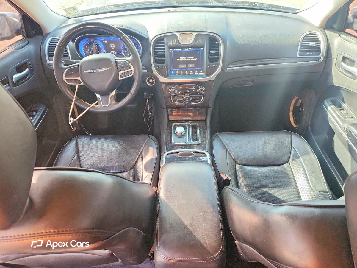 Chrysler 300 2018
