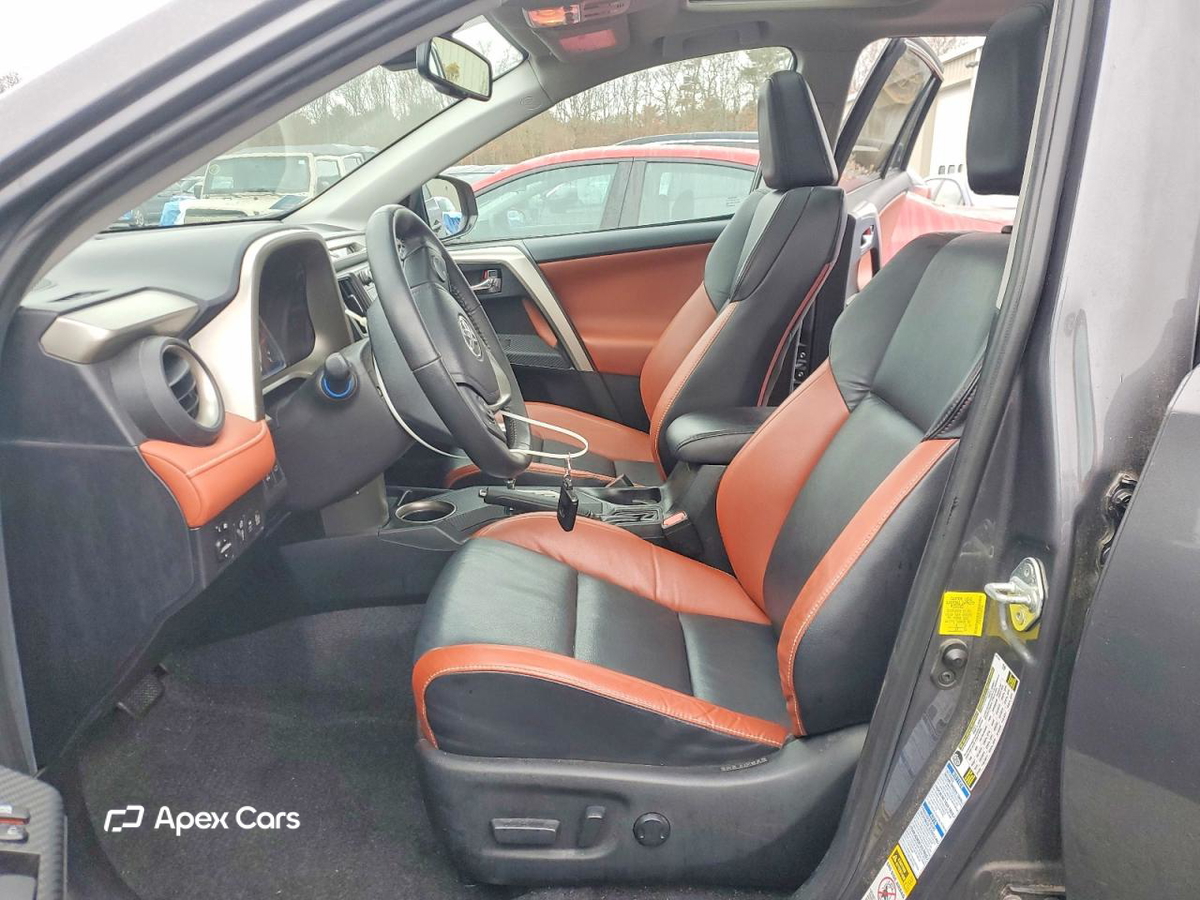 Toyota RAV 4 2015