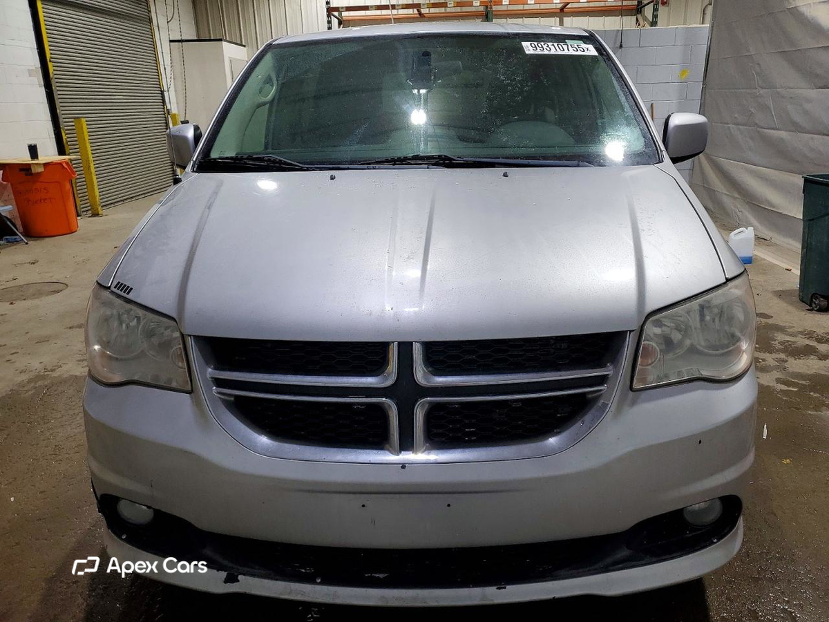 Dodge Caravan 2012