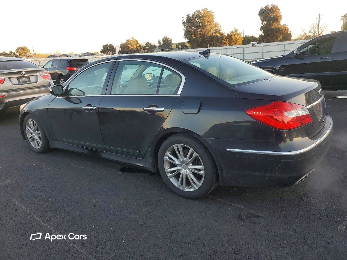 Hyundai Genesis 2014