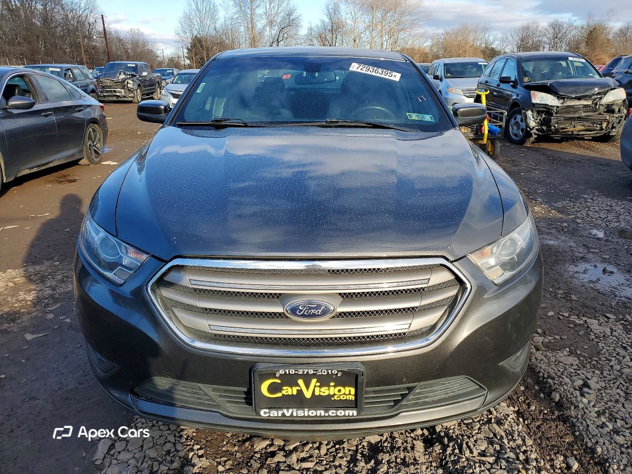 Ford Taurus 2017