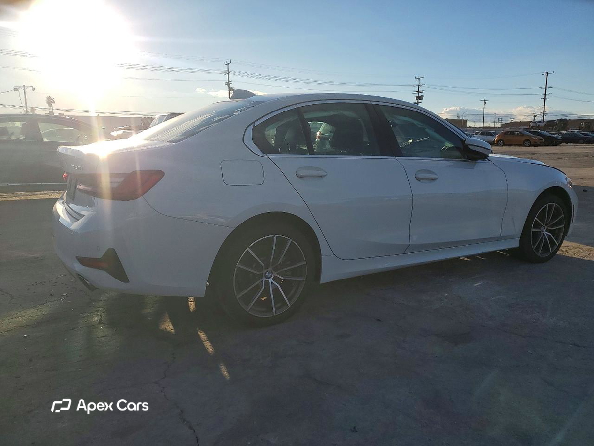BMW Series 3 2022