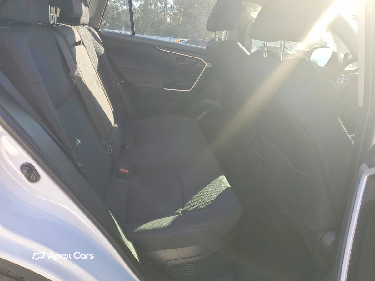 Toyota RAV 4 2025