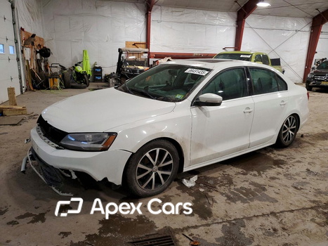 Volkswagen Jetta 2017 - Image 1 of 12