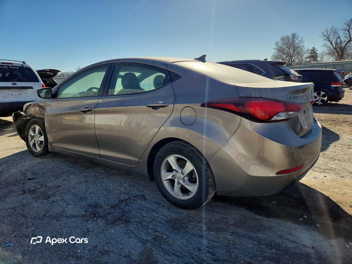 Hyundai Elantra 2015
