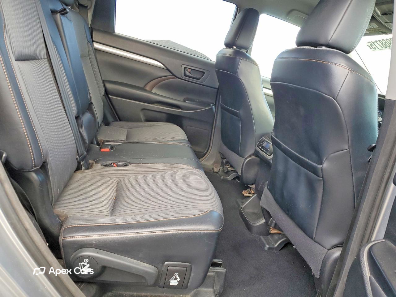 Toyota Highlander 2015