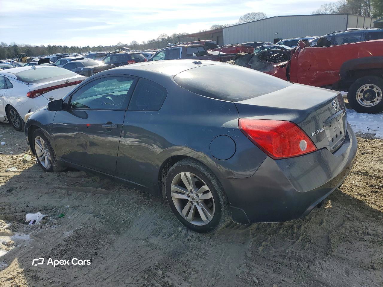 Nissan Altima 2011
