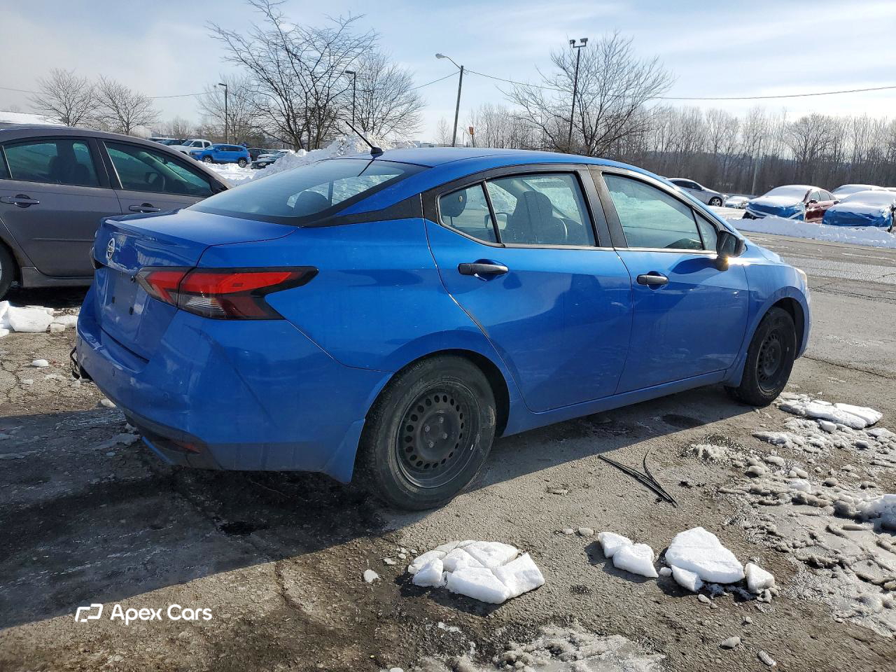 Nissan Versa 2021